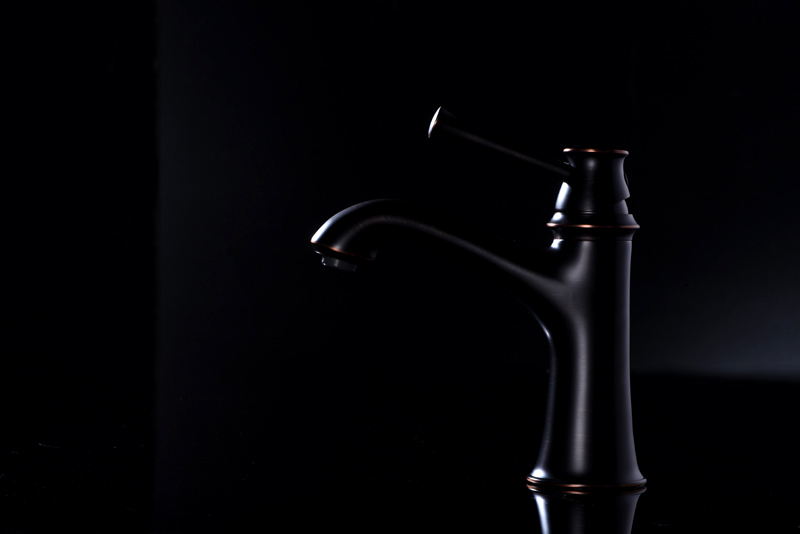 oiled rubbed bronze bathroom faucets