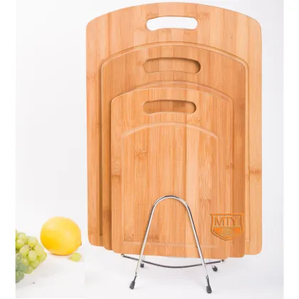 BAMBOO CUTTING BOARD