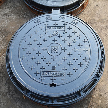 Hinged Ductile Iron Manhole Cover EN124 D400