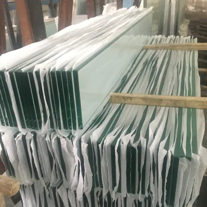 6MM Venetian blinds tempered glass