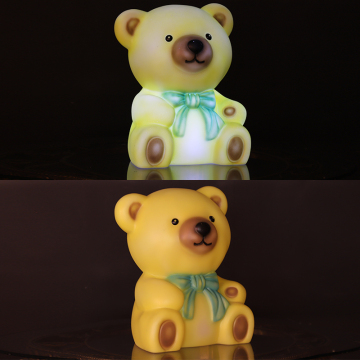 Wholesale LED Bear Light: PE Animal Sculpture for Mall & Outdoor Decor