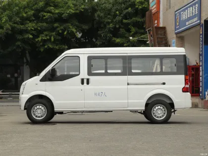 Dongfeng Xiaokang EC36 White Mini Electric Van: A New Energy Passenger Car