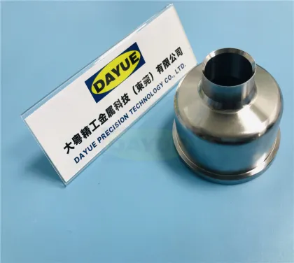 Customized knife-edge parts for medical treatment