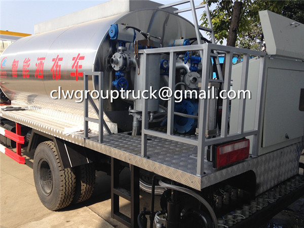 Asphalt Tank Truck