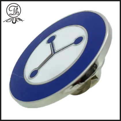 Round Geometry pin badge holder