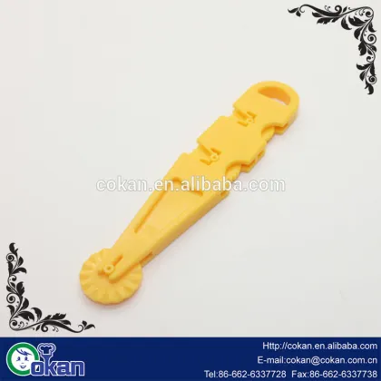 Precision mini Pie Crust Cutter plastic