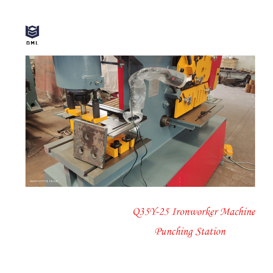 Hydraulic Punching Machine