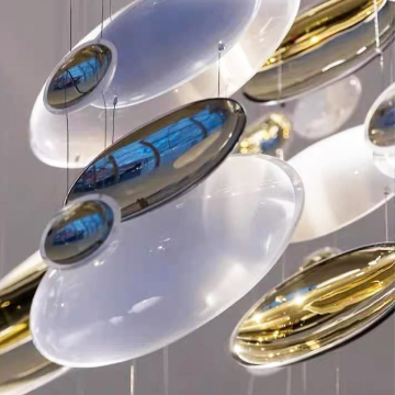 Gold Luxury Wedding Centerpieces: Lamps and Chandeliers for Banquet Hotel Projects