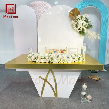 Modern American Style Gold PVC Dining Table for Outdoor & Home Use