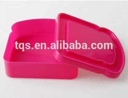 Plastic sandwich/bread bento box