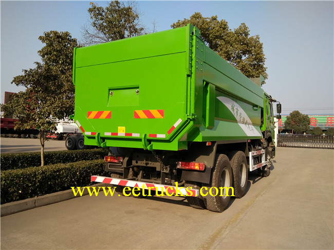 Docking Garbage Truck