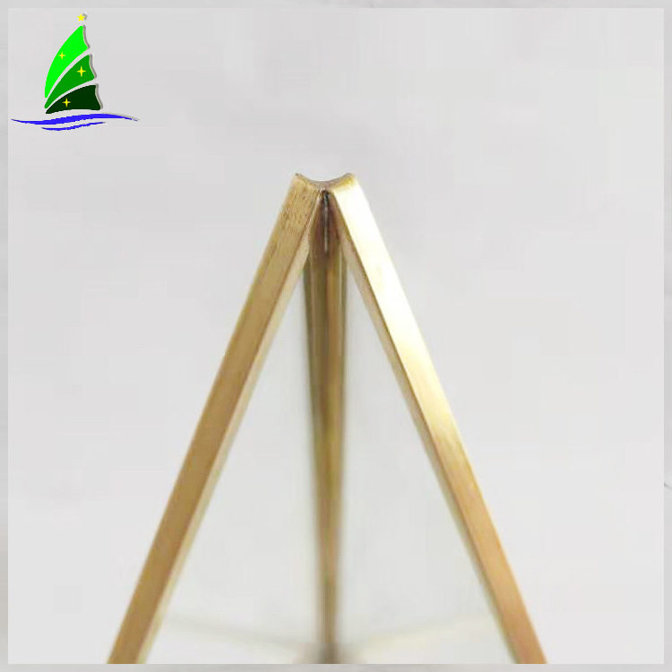 Pyramid Geometric Terrarium