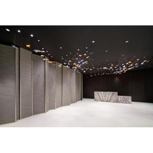 Chandelier à LED en verre intérieur personnalisé pour hall