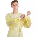 Robe d&#39;isolement jaune jetable