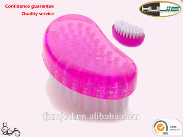 Creative plastic feet clean brush tool