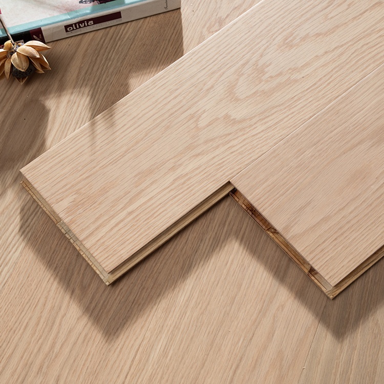 Plancher en bois d'ingénierie durable à plusieurs couches