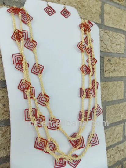 Square Shaped Paper Clips