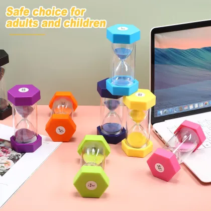 Hot Selling Space Theme Liquid Hourglass Timer: Creative Astronaut and Sand Timer Toy