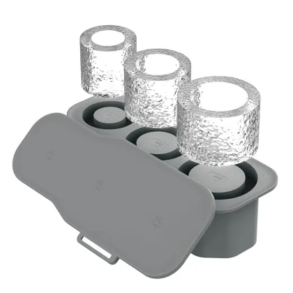 Manufacturers Wholesale Reusable Stackable Ice Lattice 3-Cavity Silicone Cylinder Ice Mold For Freezer Cabinets