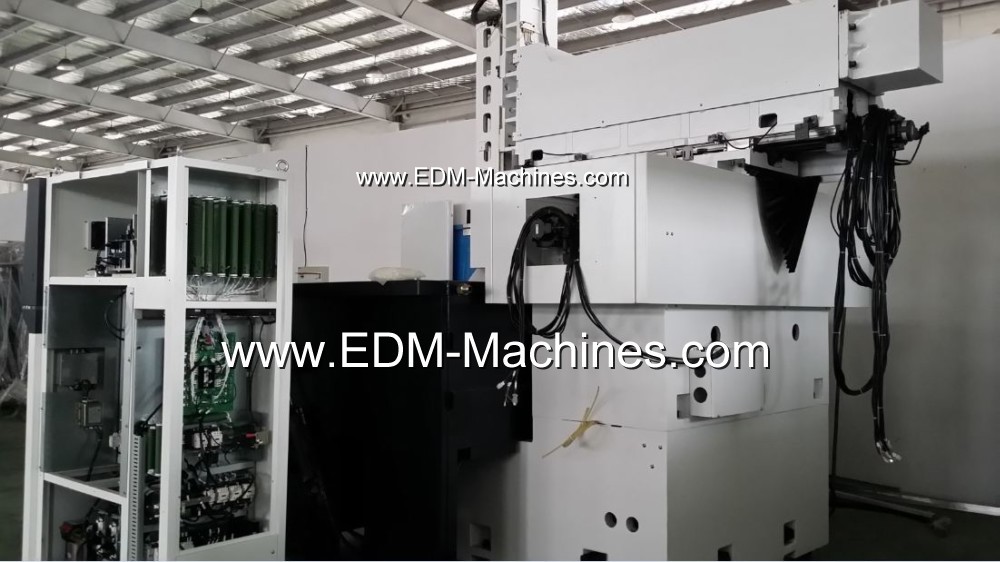 RAM EDM Sinker Machine
