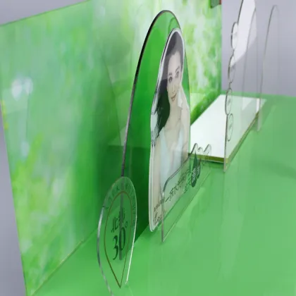 APEX L Shape Facial Mask Acrylic Display Stands