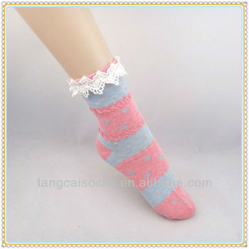 Woman Ruffle Lace Trim Socks