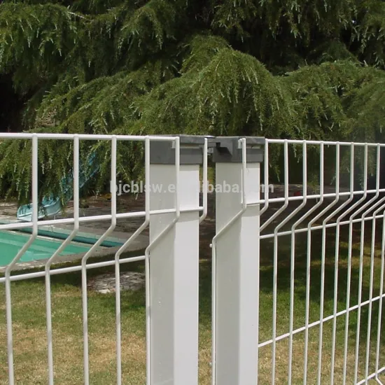 White pvc coated welded wire mesh fence