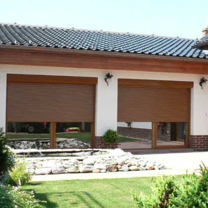 Vanguard Premium Automatic Outdoor Aluminum Shutter