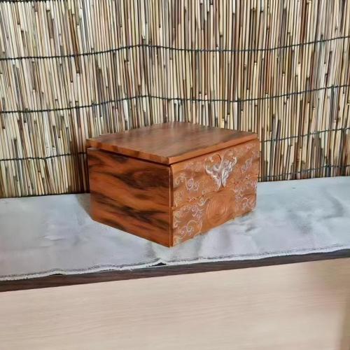 Резной деревянный ящик для хранения, напечатанный на 3D-принтере