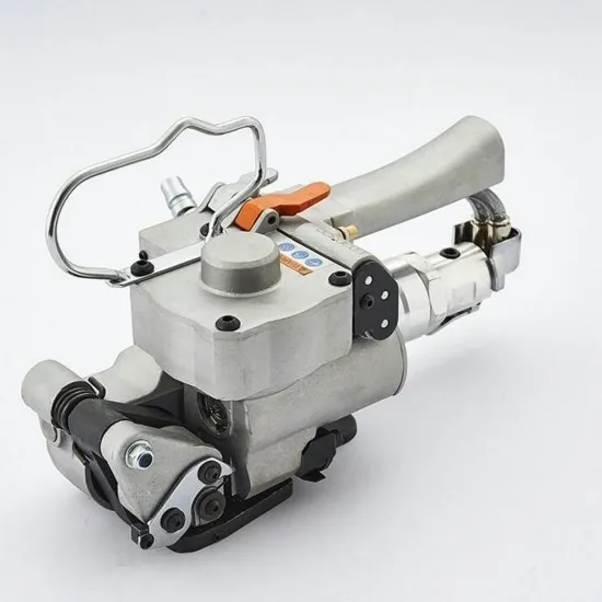 Pneumatic wrapping machine of plastic-steel