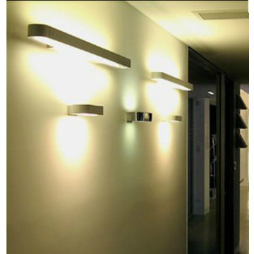 Modern minimalist ruler single aluminum lamp
