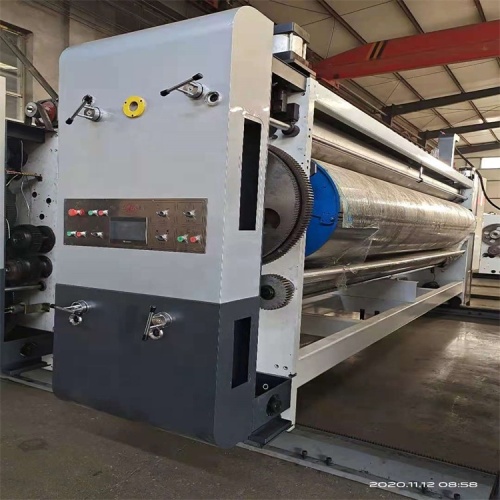 Automatic paper box printing and die cutting machine