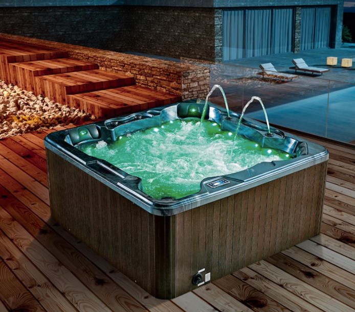 Whirlpool jet hot tub spa