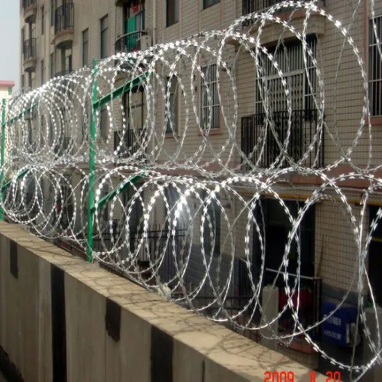 hot dip galvanized concertina wire fence