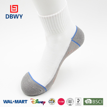 2015!Newest! Fashion Simply Cotton Crew Sport Socks in Hot Sale!