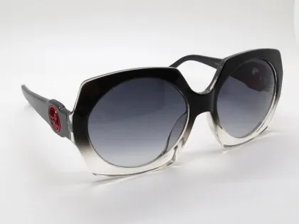 Black On Transprant Frame Grey Gradient Lens Vivienne Westwood Vw77702 Branded Sunglasses For Women
