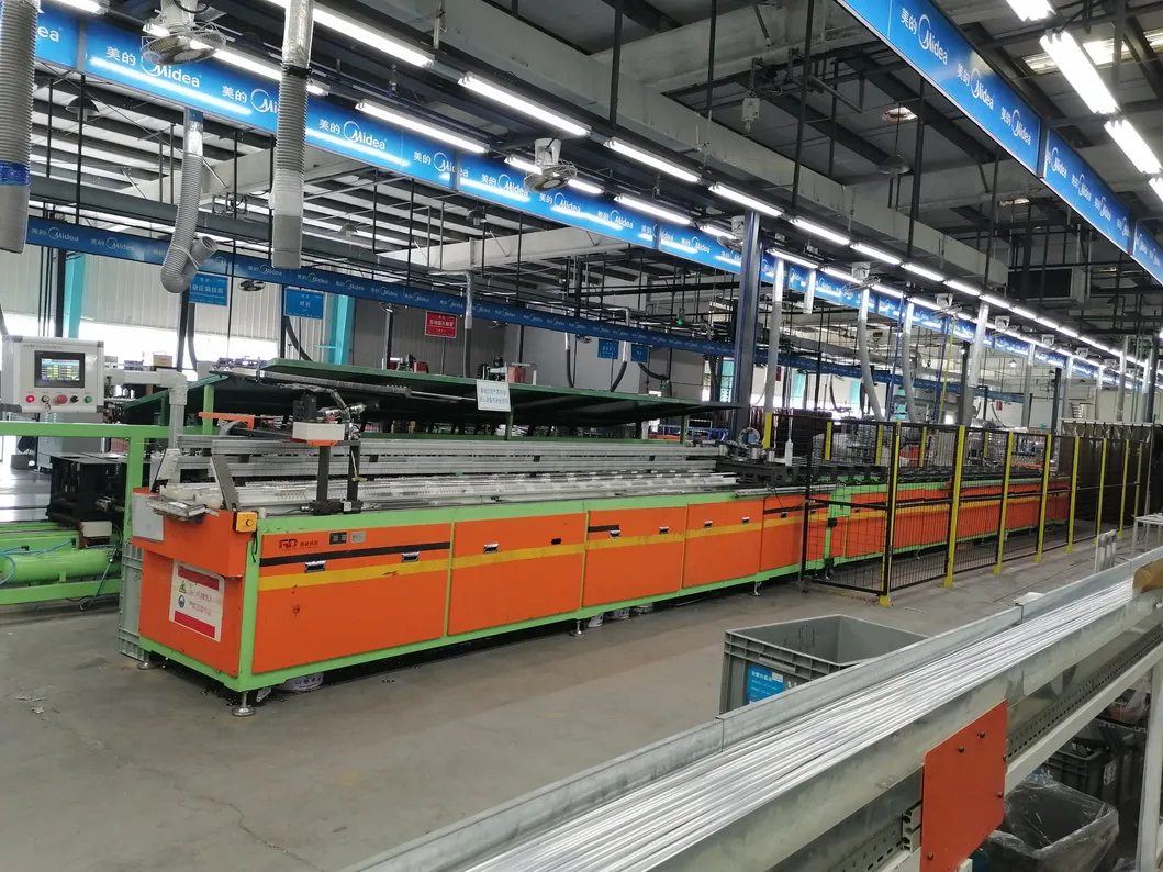 Evaporator Aluminum Coil Fin Inserting Tube Expanding Equipment with Four Stations