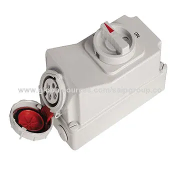 2014 High End IP67 Waterproof Industrial Socket with Switch and Mechanical Interlock