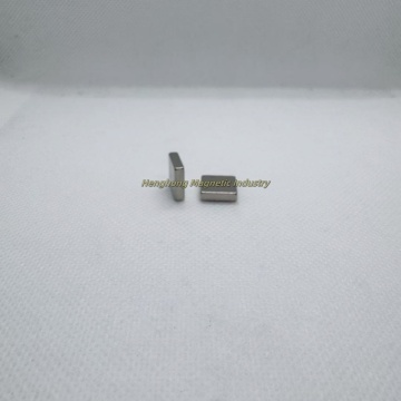 N48 block strong magnetic field