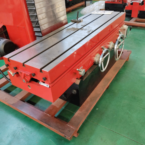 Alesatrice e fresatrice verticale T7220C