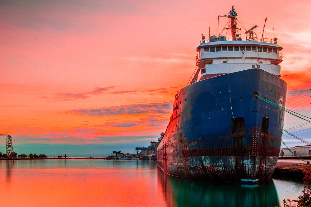 Riparazioni e manutenzione di navi cisterna con esperienza