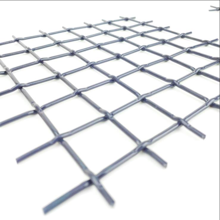 Stainless steel crimped wire mesh