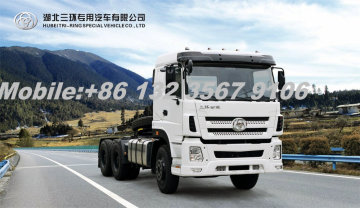 LHD/RHD Cummins 375HP 6x4 off-road tractor truck for sale
