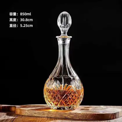 glass bottle beverage bottles  perfume bottles