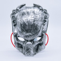Máscara Predator Prata com Fita Vermelha
