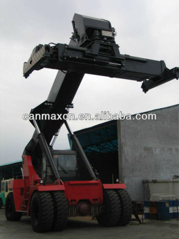 Container Reach Stacker