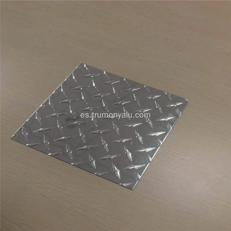 3003 4004 guardabarros de aluminio para remolque con placa de rodadura