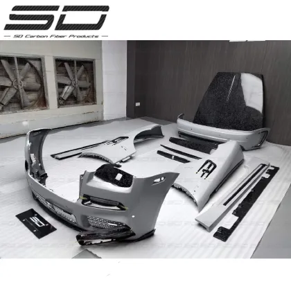 R-s R-s Wraith Facelift M Style Dry Carbon Fiber Body Kit