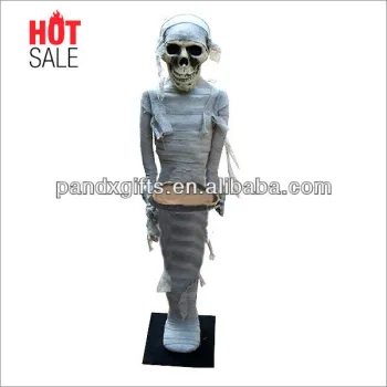 STANDING MUMMY WITH PLATE