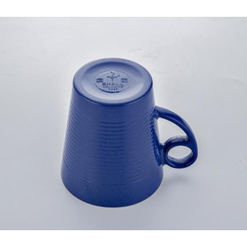 tasse en mélamine double couleur doit